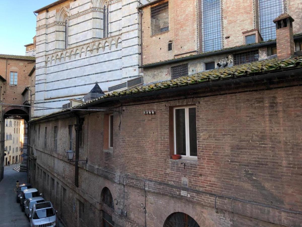 Alla Scala 1746 Сиена Экстерьер фото